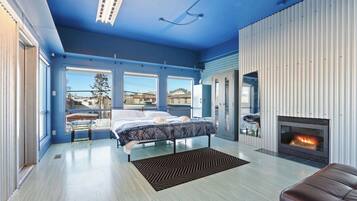 3 bedrooms, iron/ironing board, travel crib, WiFi