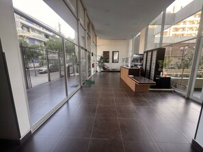Apartment | Lobby