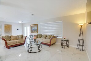 House (4 Bedrooms) | Interior - 8 Mi to Wynwood: Waterfront Retreat w/ Lanai (North Miami)