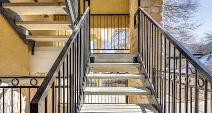 San Antonio Condo: 10 Mi to Dtwn!