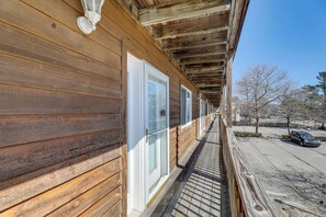 Apartment (2 Bedrooms) | Interior - Walk to Beach: Newly Remodeled Condo in Ocean City (Ocean City)