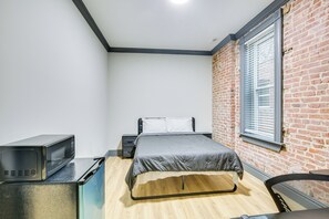 House (3 Bedrooms) | Interior - Walk to Gravois Park: 'nice Home' w/ Garage (St. Louis)