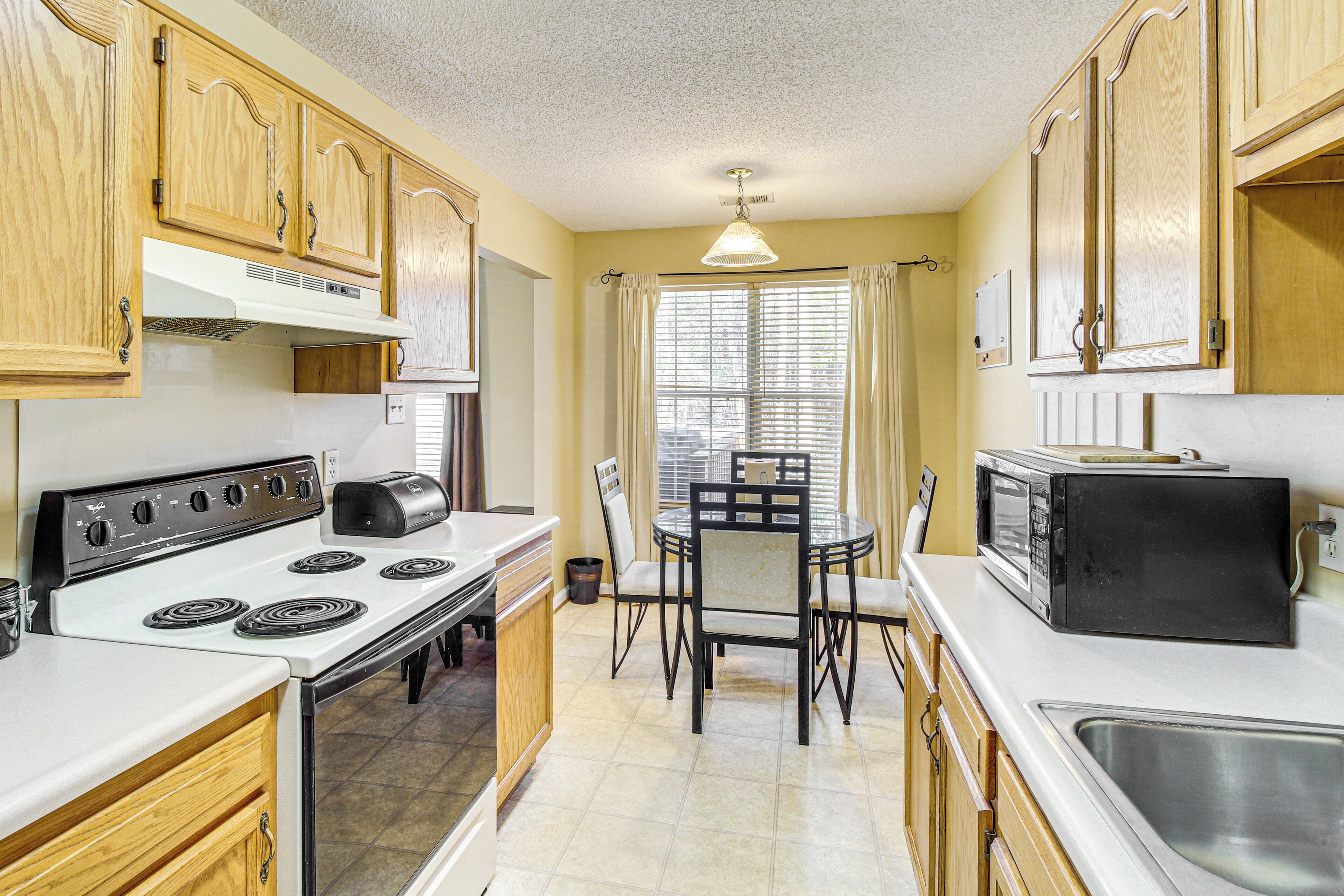 House (3 Bedrooms) | Interior