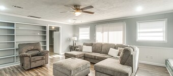 Near Shops & Eats: Home w/ Large Yard in Waycross!