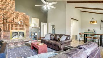 Rumah (2 Bedrooms) | Interior