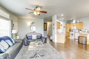 House (3 Bedrooms) | Interior