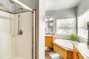 House (3 Bedrooms) | Interior - Walk to Colorado River: Needles Gem w/ Pool Access (Needles)