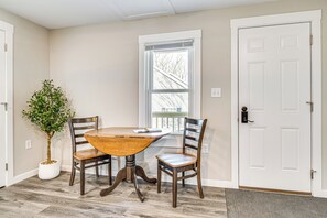 Apartment (1 Bedroom) | Interior - 15 Mi to Summit Lake State Park: Updated Apt! (Hagerstown)