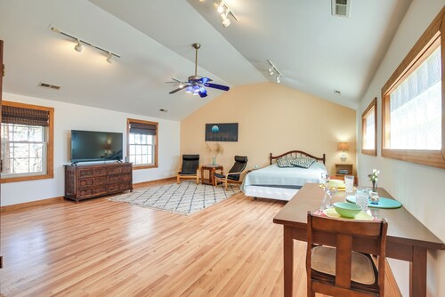 Quiet & Idyllic Studio Near Glen Helen Preserve