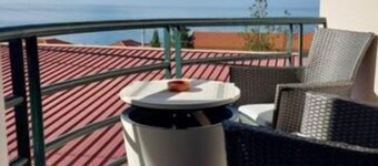Lovely 2-bedroom apartment with WiFi in Madeira