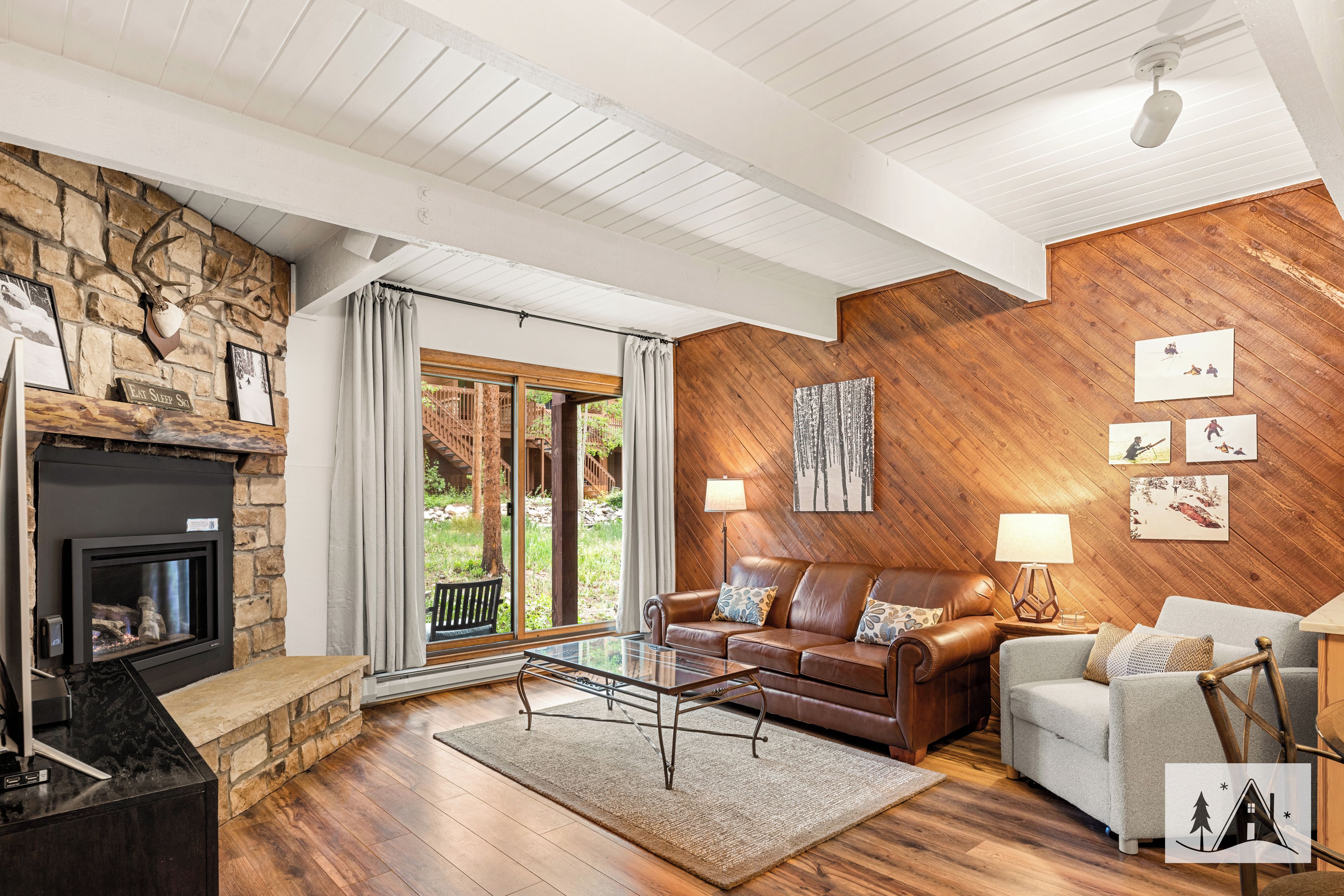 Smart-TV, Kamin
