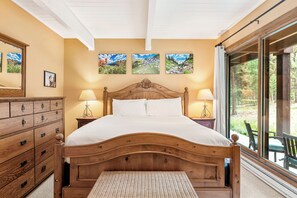 1 bedroom, travel crib, free WiFi, bed sheets
