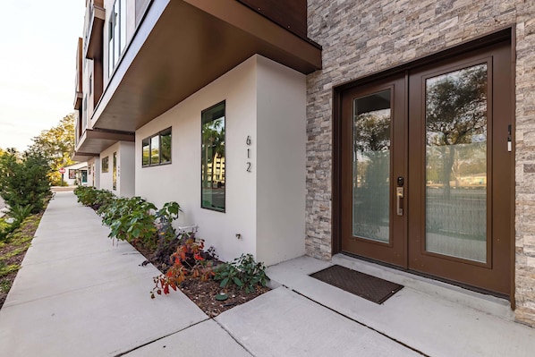 Exterior detail - Skyview Escape | Rooftop Townhouse Near Clearwater (Largo)