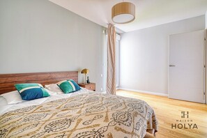 1 camera, Wi-Fi, lenzuola