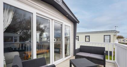 Host & Stay | Grange