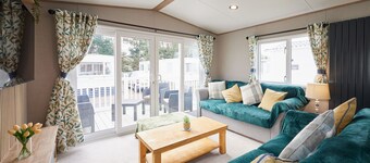 Host & Stay | Grange