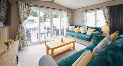 Host & Stay | Grange