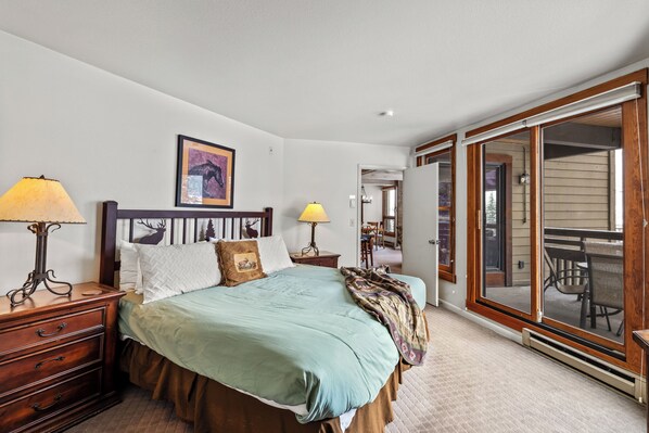 2 bedrooms, internet, bed sheets