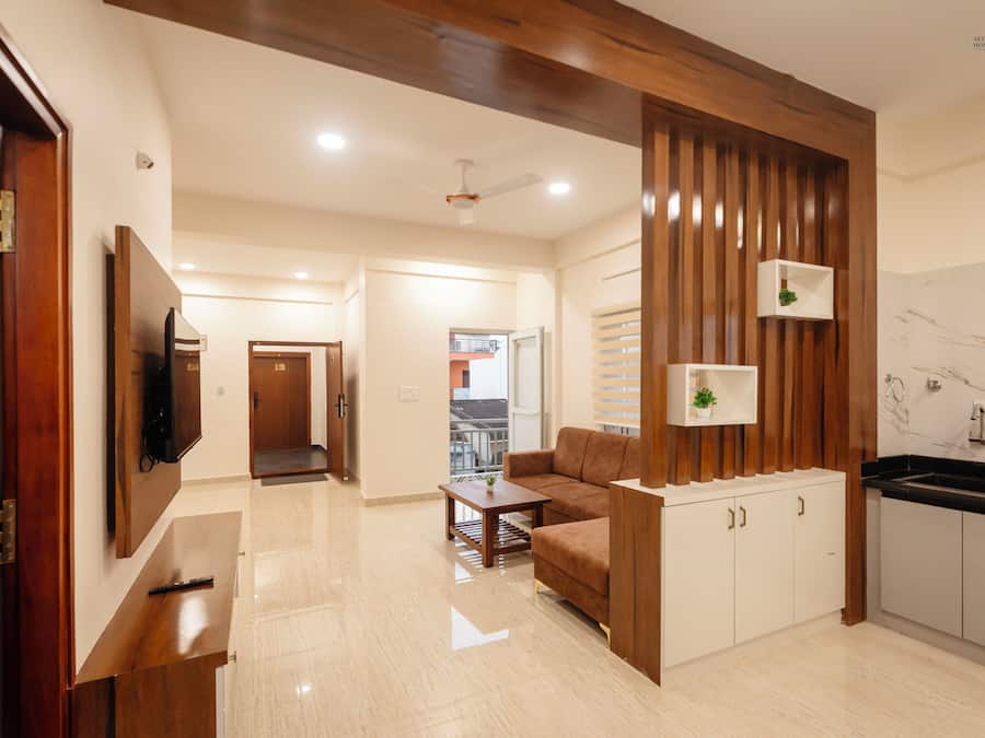 32-inch LCD TV with digital channels