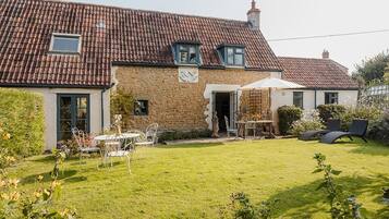 平房 | 室外用餐