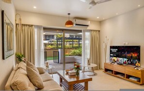 Room - Chic 2bhk w Pool Sauna Near Baga Beach Asw-ug7 (Calangute)