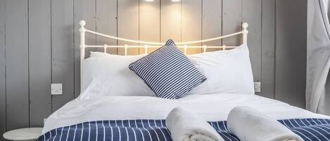 1 bedroom, iron/ironing board, travel crib, WiFi