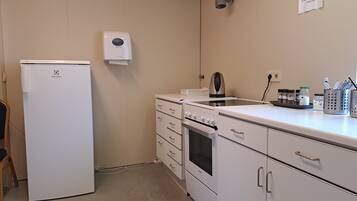 Fridge, microwave, toaster, cookware/dishes/utensils