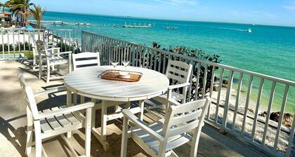 Dolphin Watch 3 Bedroom Home