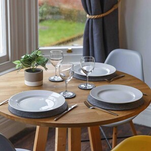 Dining - The Sands Sheringham: Ground Floor with Courtyard (Sheringham)