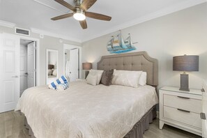 Condo, 2 Bedrooms