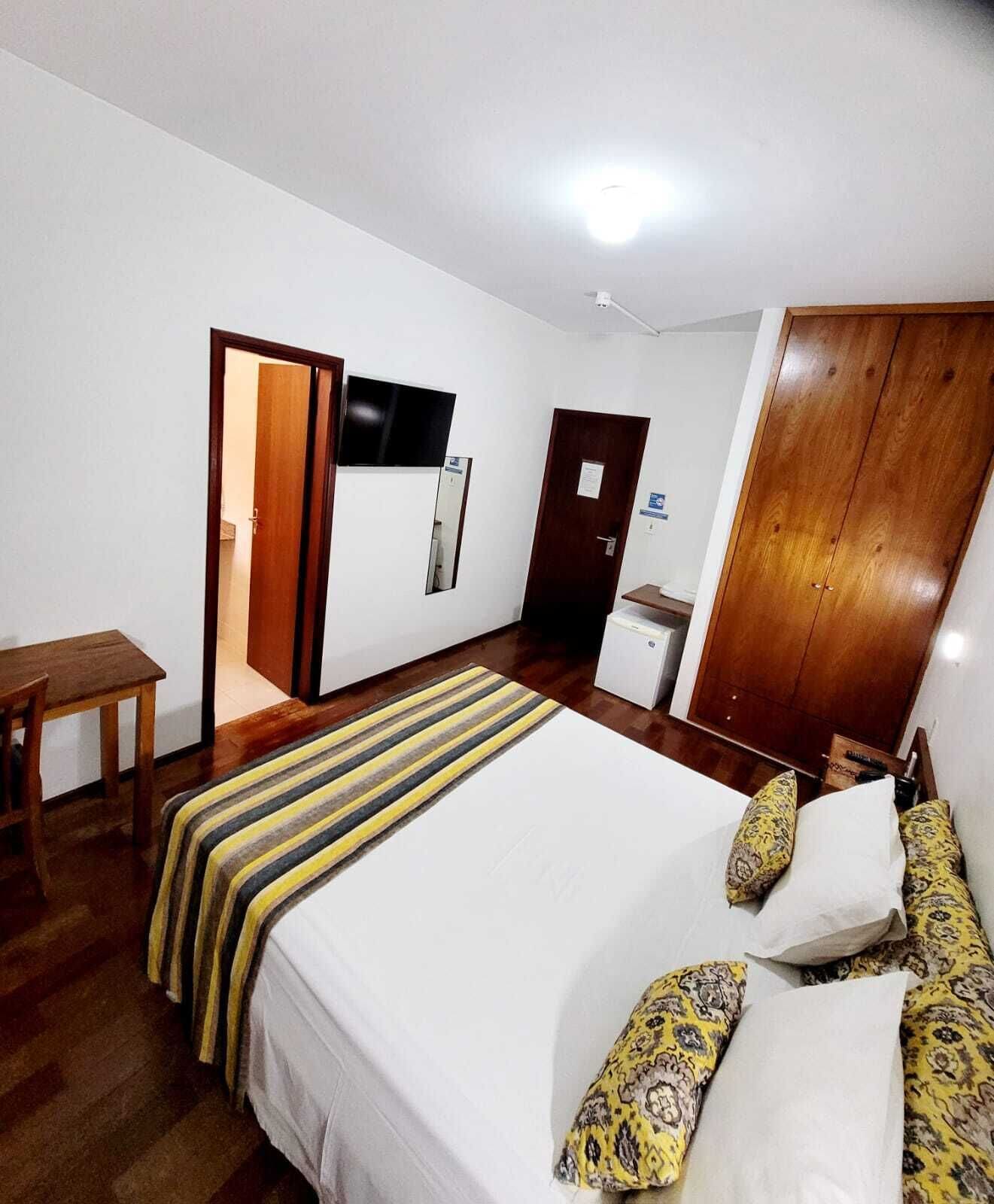 Deluxe Double Room, City View | Laptop workspace, free WiFi