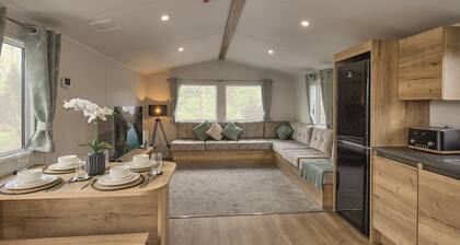 Billing Aquadrome Holiday Park Silver 3 Bed Caravan CD19