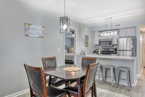 Dining - Sandy Shores II 214 - Two Bedroom, Two Bath Oceanview Condo (Garden City Beach)