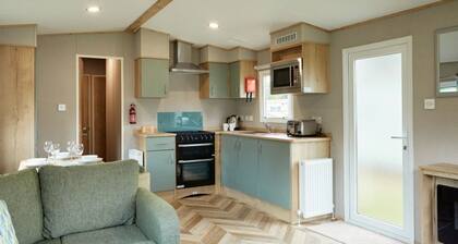 Billing Aquadrome Holiday Park Silver 3 Bed Caravan KM08