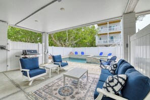 Terrace/patio - The Big Time - Custom Home One Block From the Beach with Private Pool (Surfside Beach)