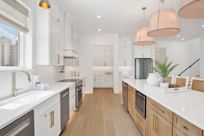 Fridge, microwave, oven, dishwasher - A Coastal Comfort - 7BR, Private Pool (Gulf Shores)