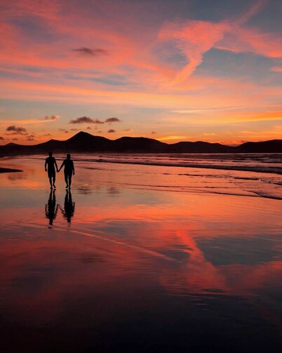 2 Bed Island Retreat-sleeps 4-5 Min Walk To Beach