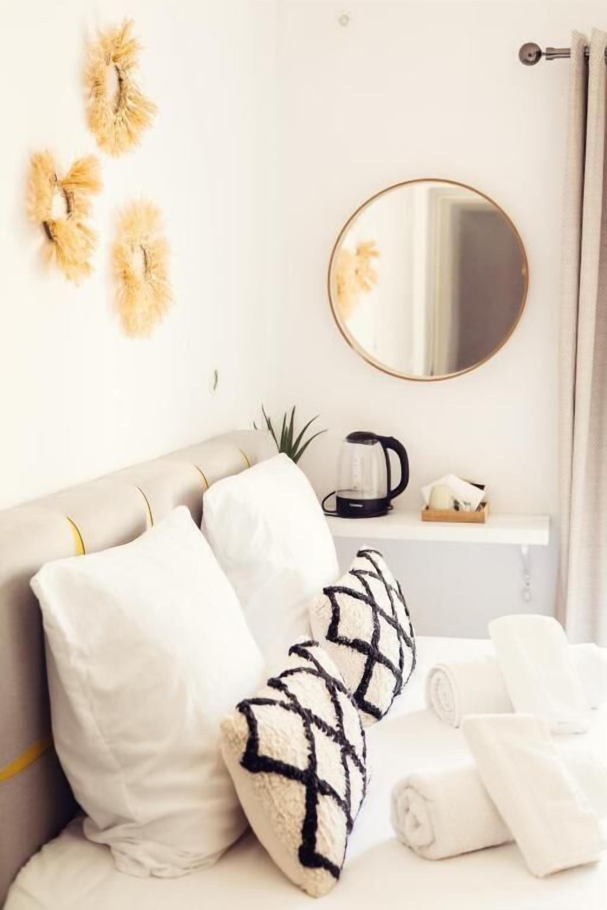 Dubbelrum - utsikt mot staden | Mörkläggningsgardiner och gratis wi-fi