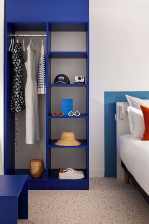 Superior Room | Free WiFi, bed sheets - Hôtel Seb&Co  (Paris)