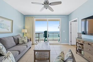 Smart TV, videogames, mesa de pingue-pongue