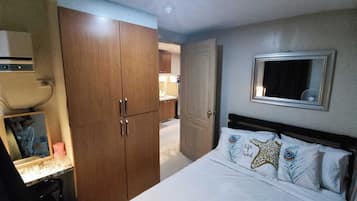 1 bedroom, iron/ironing board, WiFi, bed sheets