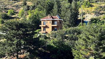 Villa, 3 Bedrooms, Terrace | Exterior