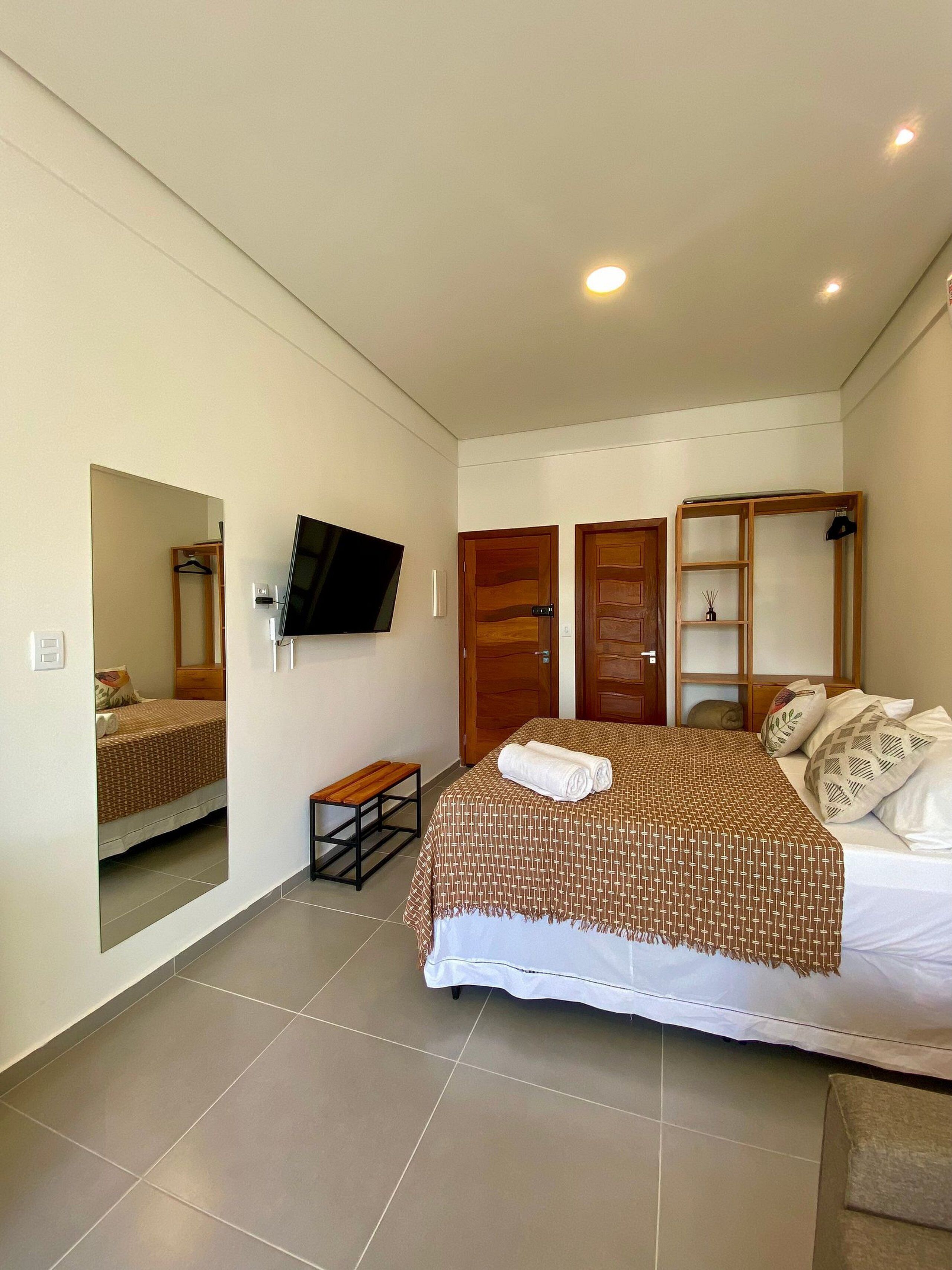 1 chambre, fer et planche à repasser, accès Internet, draps fournis