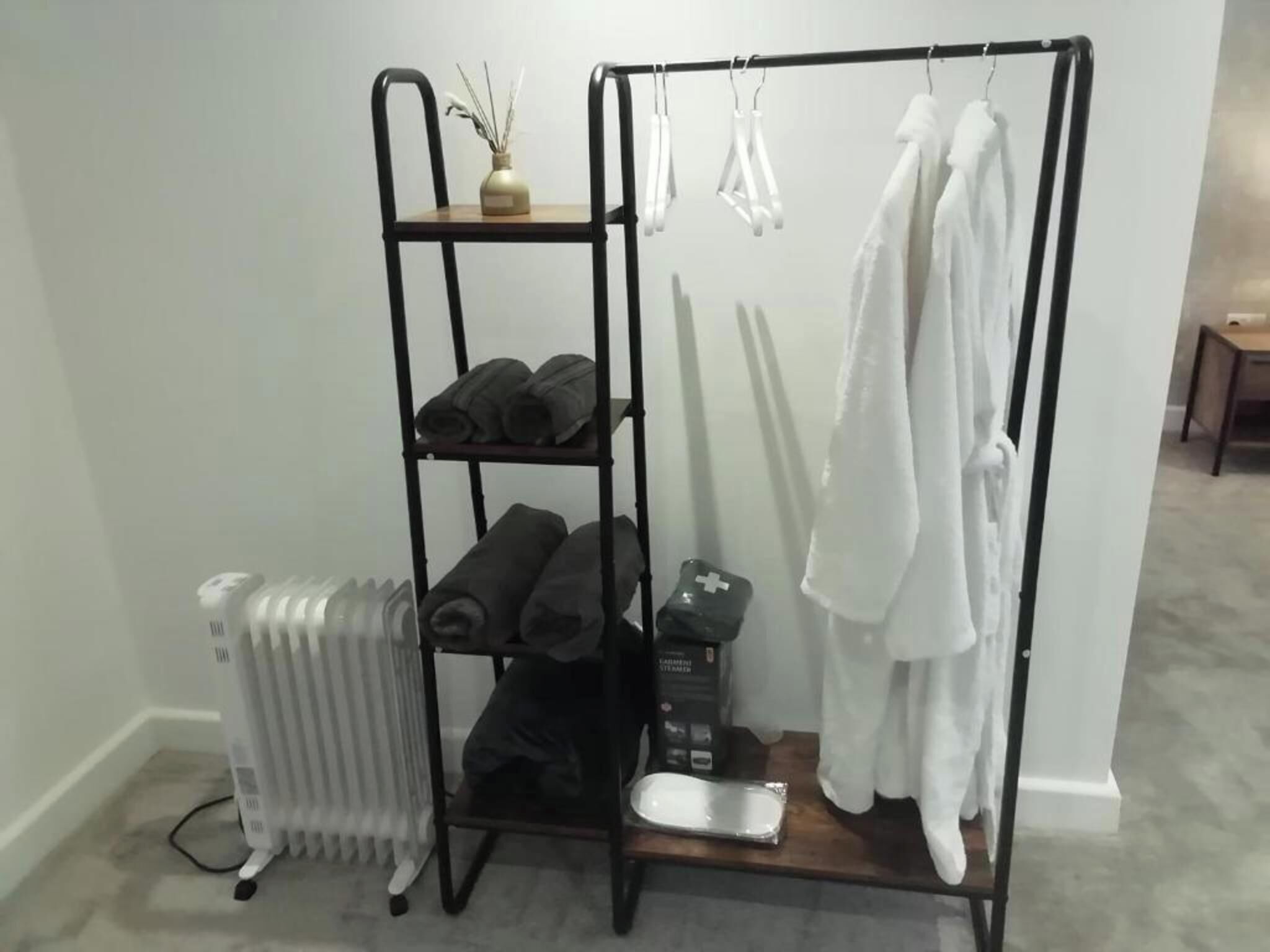 Room, 1 Bedroom | Interior