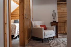 2 dormitorios, tabla de planchar con plancha, wifi y ropa de cama