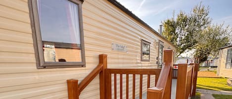 Chalet | Property grounds