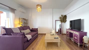 Deluxe Apartment, City View