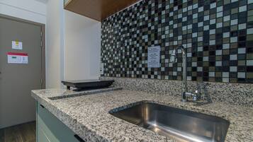 Studio, Smoking | 1 bedroom