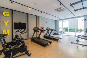 开间, 吸烟房 | 1 多间卧室