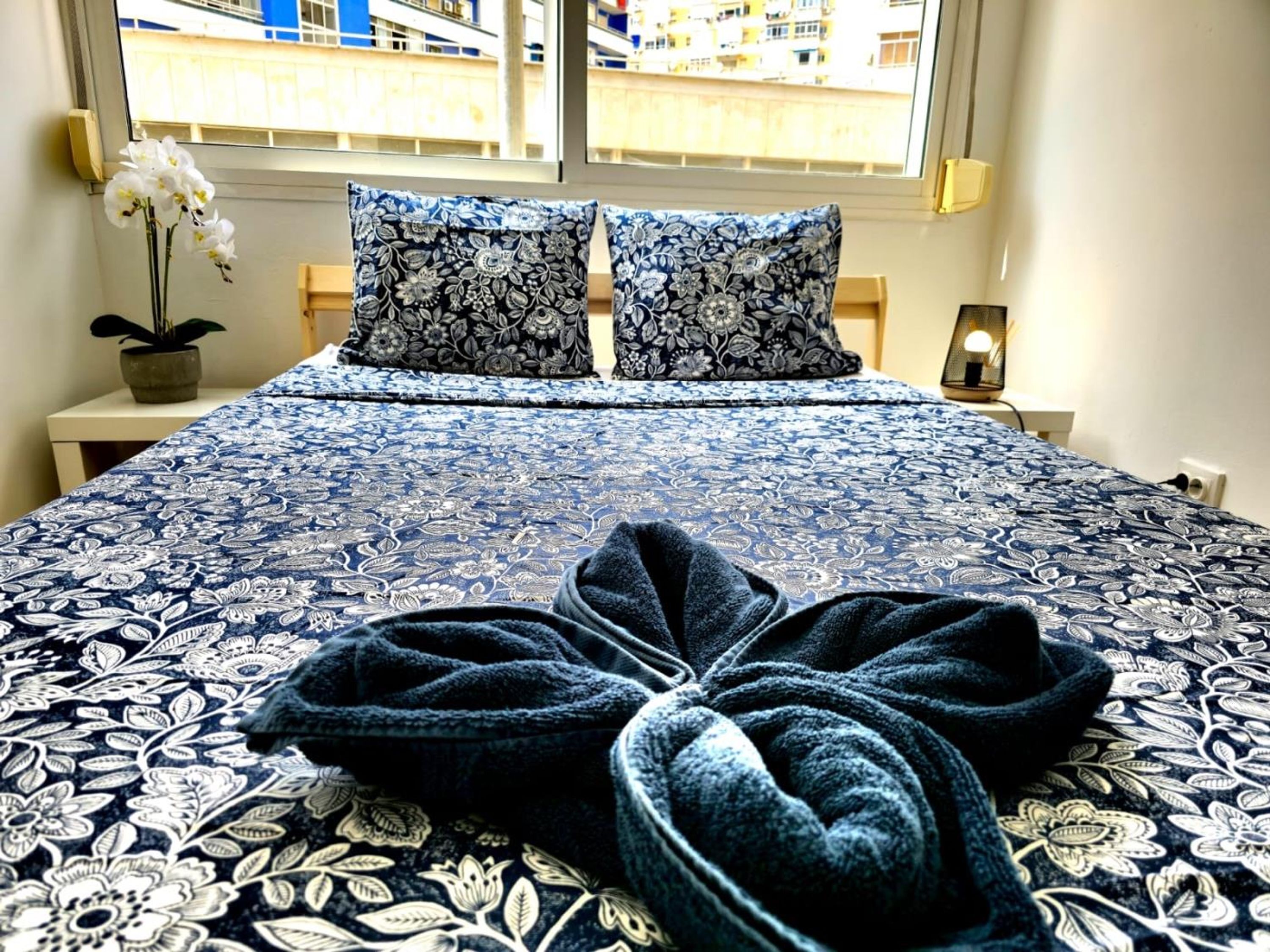 1 soverom, strykejern/-brett, wi-fi (inkludert) og sengetøy